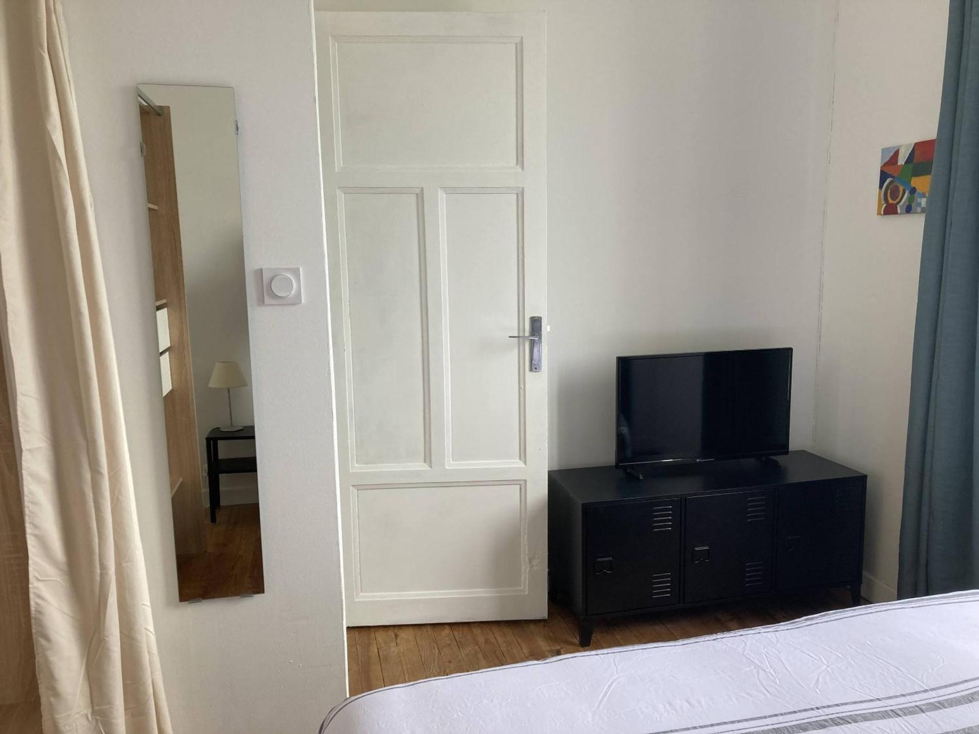 Location Appartement Des Pyrenees Borderes-sur-l'Echez Oda fotoğraf