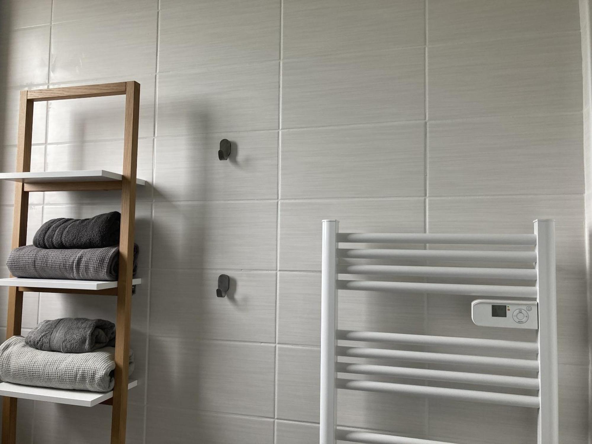 Location Appartement Des Pyrenees Borderes-sur-l'Echez Oda fotoğraf