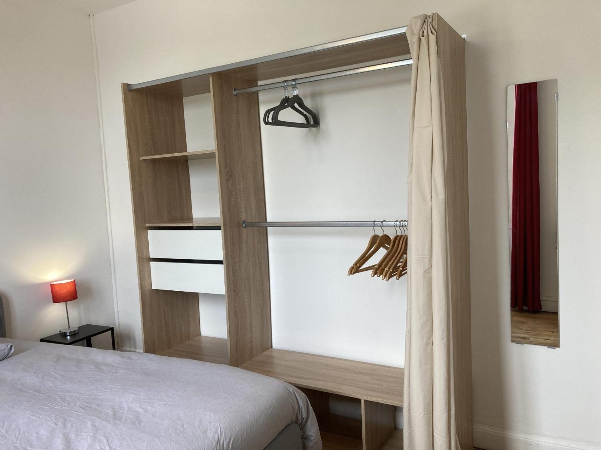 Location Appartement Des Pyrenees Borderes-sur-l'Echez Oda fotoğraf