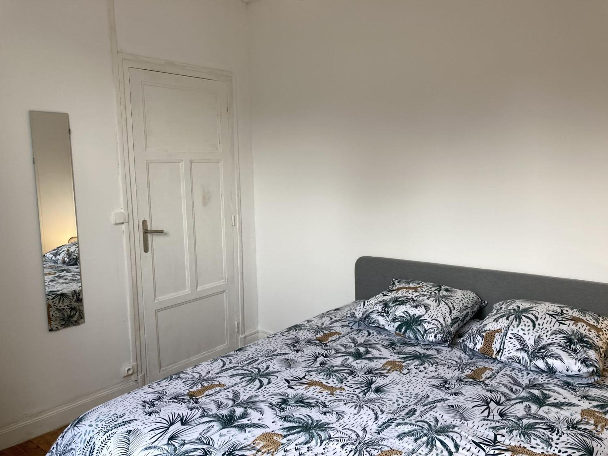 Location Appartement Des Pyrenees Borderes-sur-l'Echez Oda fotoğraf