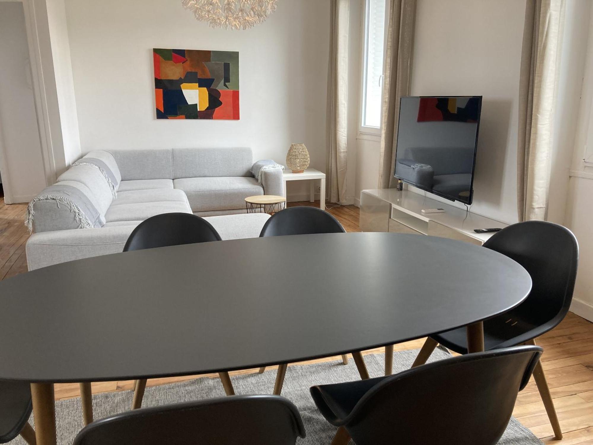 Location Appartement Des Pyrenees Borderes-sur-l'Echez Oda fotoğraf